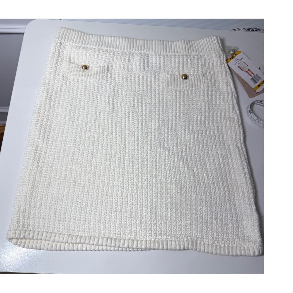 French Connection Egret White Knit Mini Skirt Gold Button Pockets Medium FQQ002